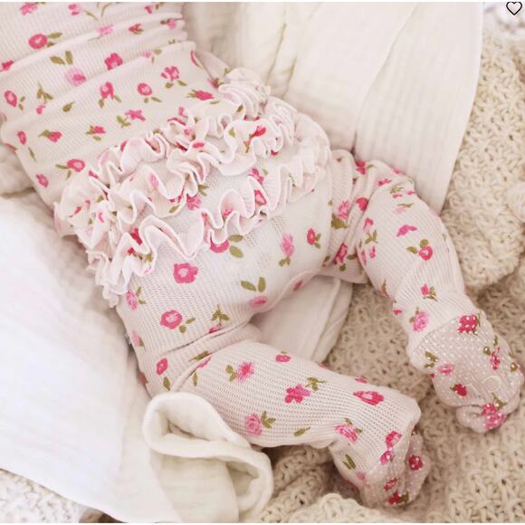 Caden Lane Bamboo Waffle Zipper Ruffle Footie (Bundle of 2) - Picture 13 of 13